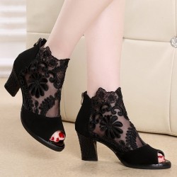 Peep toe sandaler - sexiga klackar - laced