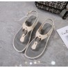 Mode sandaler med metalldekoration - Bohemian stil