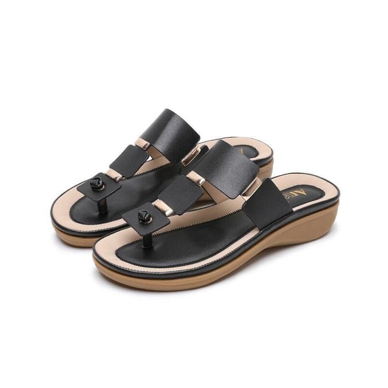 Böhmen stil sandaler - strand flip flops med metall dekoration