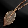Shiny leave pendant necklace for women