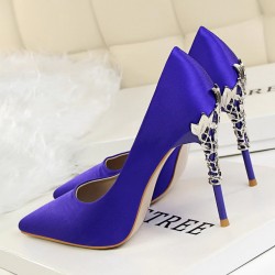 Sexy pumps - with metal carved thin high heelsHigh heels