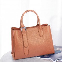 Luxurious women's shoulder bag - genuine leatherHandbags