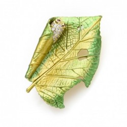 Wuli&baby New Design Czech Rhinestone Silkworm Leaf Brooches Women Men Insect Party Office Brooch Pins Gifts