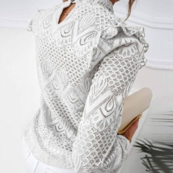Elegant långärmad blus - med volanger - ihåliga spetsbroderier