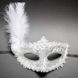 Sexig venetiansk spetsögonmask - med fjädrar / kristall