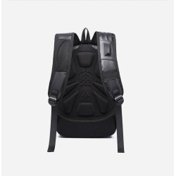 Fashionabla ryggsäck - laptopväska - vattentät - USB-laddningsport - carving design