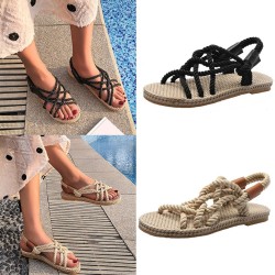 Traditionella platta sandaler - trendigt flätat rep