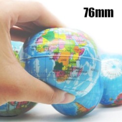 Skumboll med världskarta - avspänningsleksak - 76mm