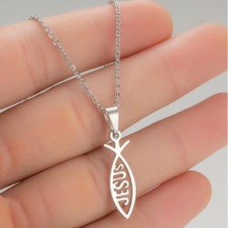 Fiskformat hänge / JESUS bokstäver - med halsband