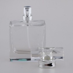 Parfymflaska i glas - tom behållare - med atomizer - 50 ml