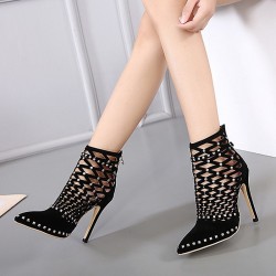 High heel ankle boots - cut out design - with rivets / zipperHigh heels