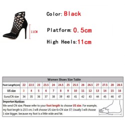 High heel ankle boots - cut out design - with rivets / zipperHigh heels