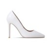 Elegant leather high heelsHigh heels