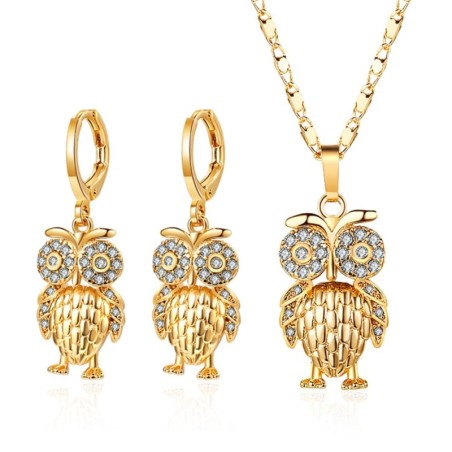 Gyllene smyckesset - med kristallugglor - halsband / örhängen