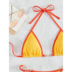 Sexig bikiniset - med metalldekorationer