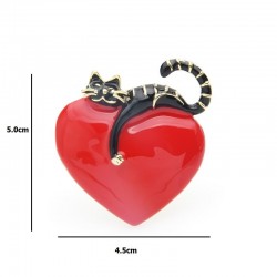 Rött hjärta med lat katt - emalj brosch