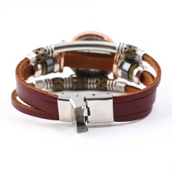 Flerlagers läderarmband med klocka