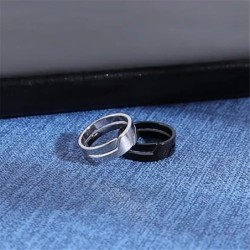 Ring i rostfritt stål för män och kvinnor - trendig design