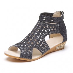 Fashion Rivet Gladiator Sandals