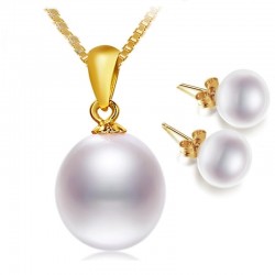 Elegant gold necklace with pearl & earringsJewellery Sets