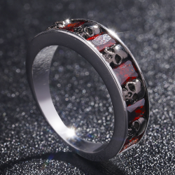 Crystal red retro gothic ring with skulls - unisexRings