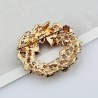 Christmas mistletoe wreath - broochBrooches