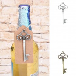 Nyckelformad flasköppnare