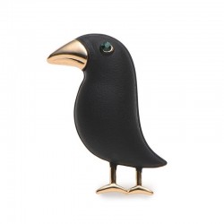 Elegant brooch with black crowBrooches